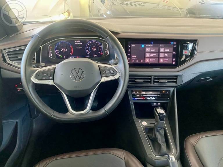VOLKSWAGEN - VIRTUS 1.0 200 TSI HIGHLINE AUTOMÁTICO - 2023/2024 - AZUL - R$ 119.900,00