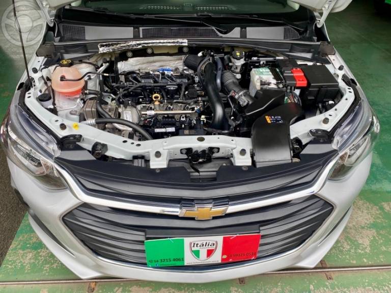 CHEVROLET - ONIX 1.0 LTZ 12V TURBO FLEX 4P MANUAL - 2020/2020 - PRATA - R$ 69.900,00