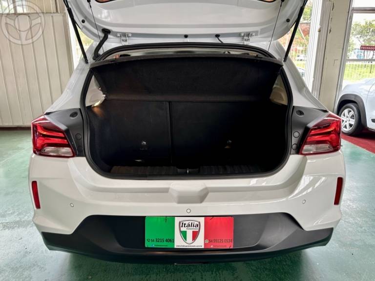 CHEVROLET - ONIX 1.0 LT 12V TURBO FLEX 4P AUTOMÁTICO - 2020/2020 - BRANCA - R$ 74.900,00