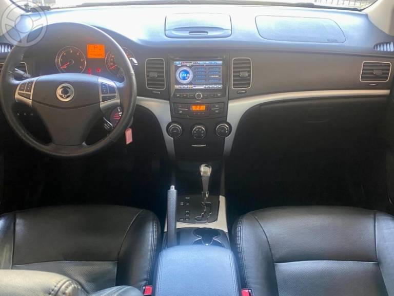 SSANGYONG - KORANDO 2.0 GL 4X4 16V TURBO DIESEL 4P AUTOMÁTICO - 2011/2012 - PRATA - R$ 51.900,00