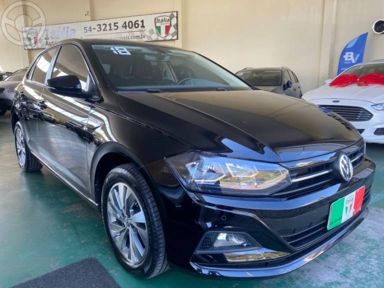 VOLKSWAGEN - POLO 1.0 200 TSI COMFORTLINE AUTOMÁTICO - 2017/2018 - PRETA - R$ 72.900,00