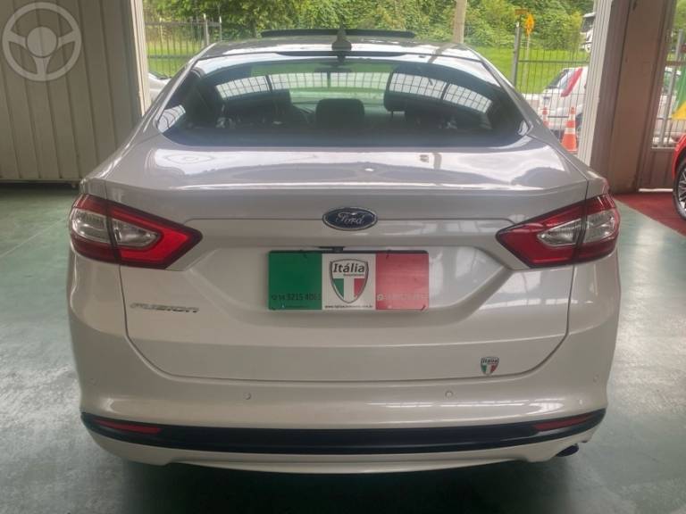 FORD - FUSION 2.5 16V FLEX 4P AUTOMÁTICO - 2013/2013 - BRANCA - R$ 67.900,00