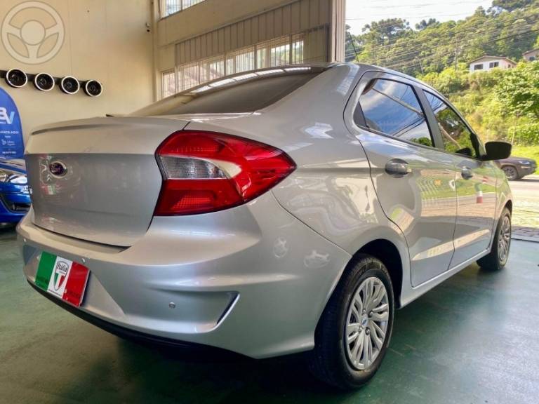 FORD - KA 1.5 SE SEDAN 12V FLEX 4P MANUAL - 2018/2019 - PRATA - R$ 52.900,00