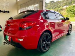CHEVROLET - CRUZE 1.8 LT SPORT6 16V FLEX 4P MANUAL - 2014/2014 - VERMELHA - R$ 59.900,00