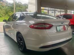 FORD - FUSION 2.5 16V FLEX 4P AUTOMÁTICO - 2013/2013 - BRANCA - R$ 67.900,00