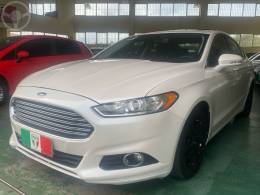 FORD - FUSION 2.5 16V FLEX 4P AUTOMÁTICO - 2013/2013 - BRANCA - R$ 67.900,00