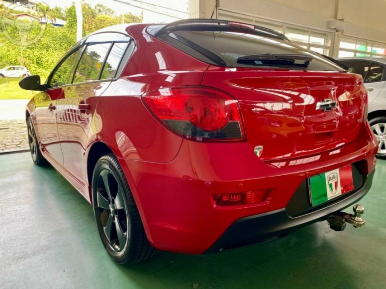 CHEVROLET - CRUZE 1.8 LT SPORT6 16V FLEX 4P MANUAL - 2014/2014 - VERMELHA - R$ 59.900,00