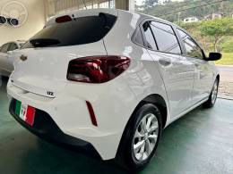 CHEVROLET - ONIX 1.0 LT 12V TURBO FLEX 4P AUTOMÁTICO - 2020/2020 - BRANCA - R$ 74.900,00