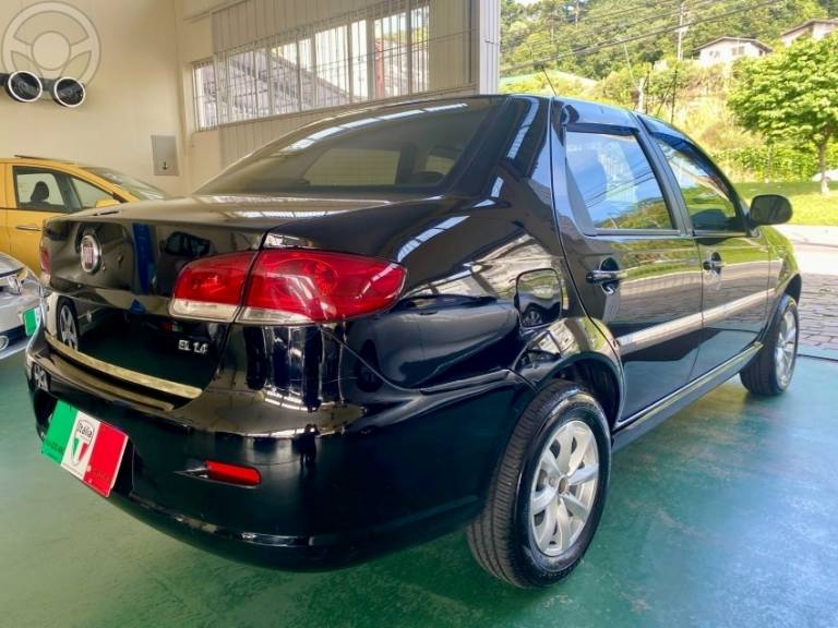 FIAT - SIENA 1.4 MPI EL 8V FLEX 4P MANUAL - 2011/2012 - PRETA - R$ 31.900,00