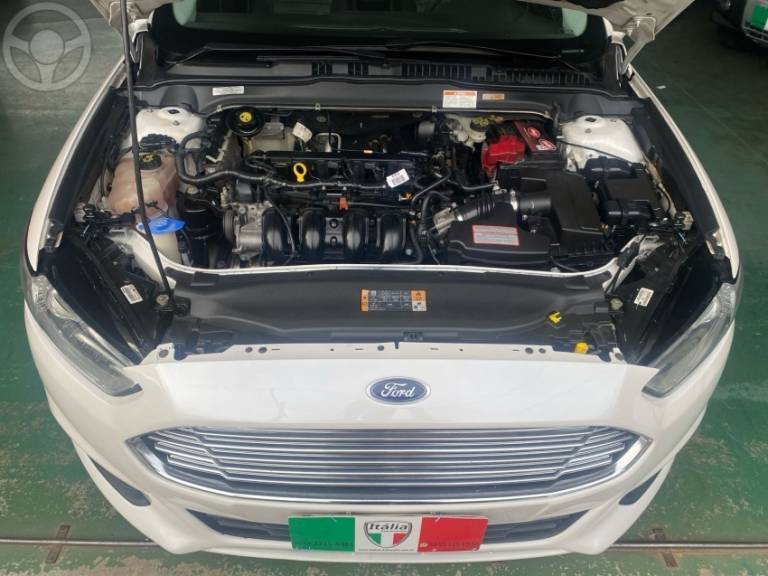 FORD - FUSION 2.5 16V FLEX 4P AUTOMÁTICO - 2013/2013 - BRANCA - R$ 67.900,00